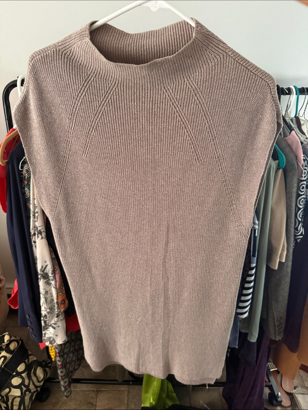 Banana Republic Sleeveless Knit Tunic in Taupe